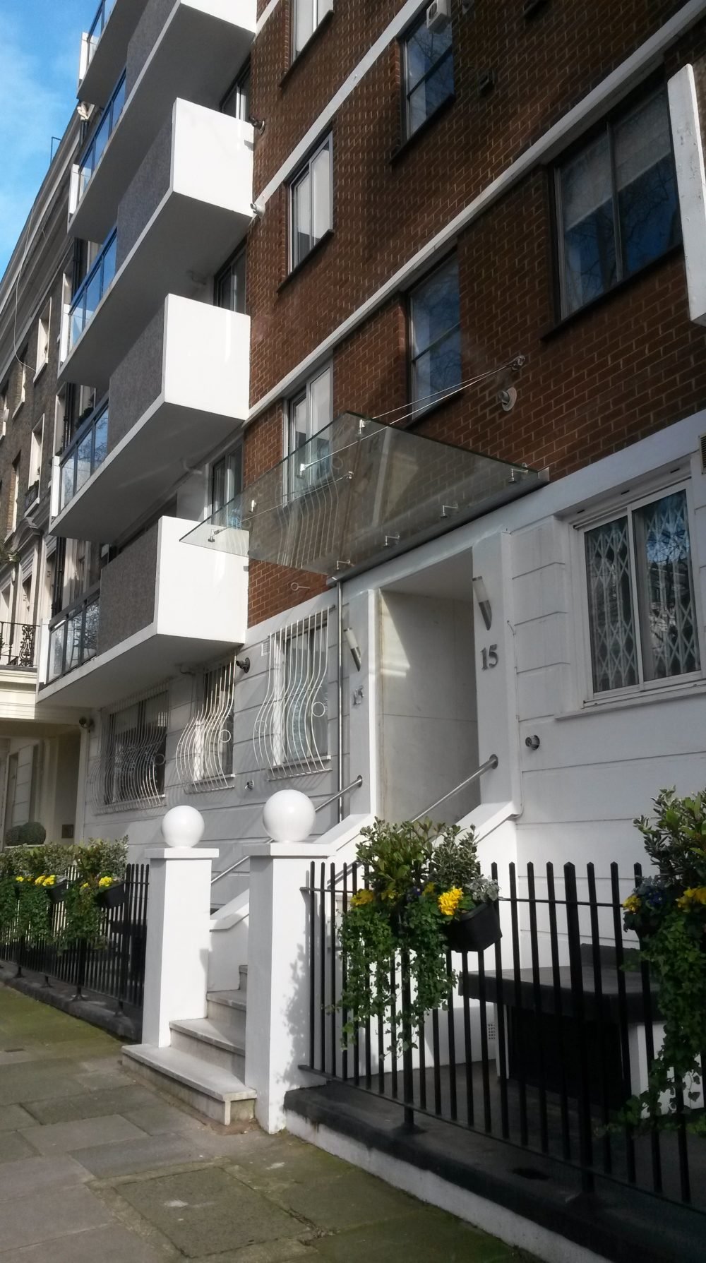frameless-london